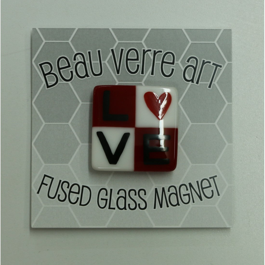 LOVE Square Needle Minder