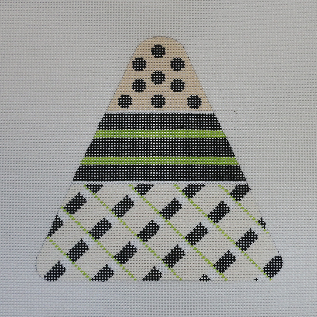 Plaid Candy Corn, Black/White