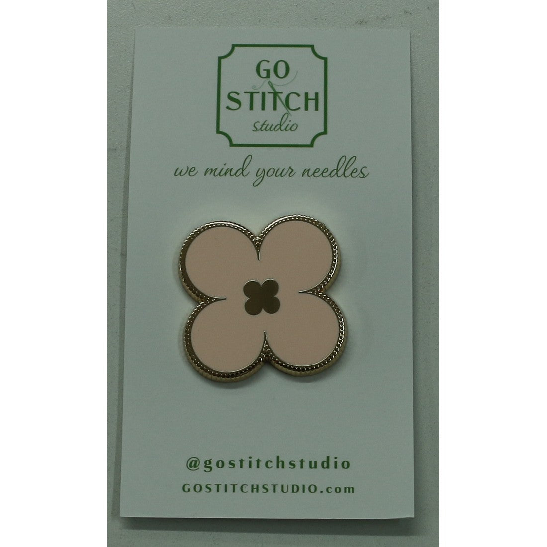 Pink Clover Needle Minder
