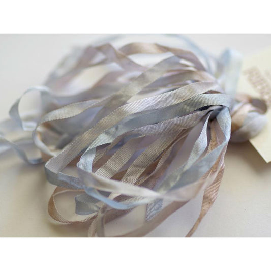 Silken Ribbons SR4033