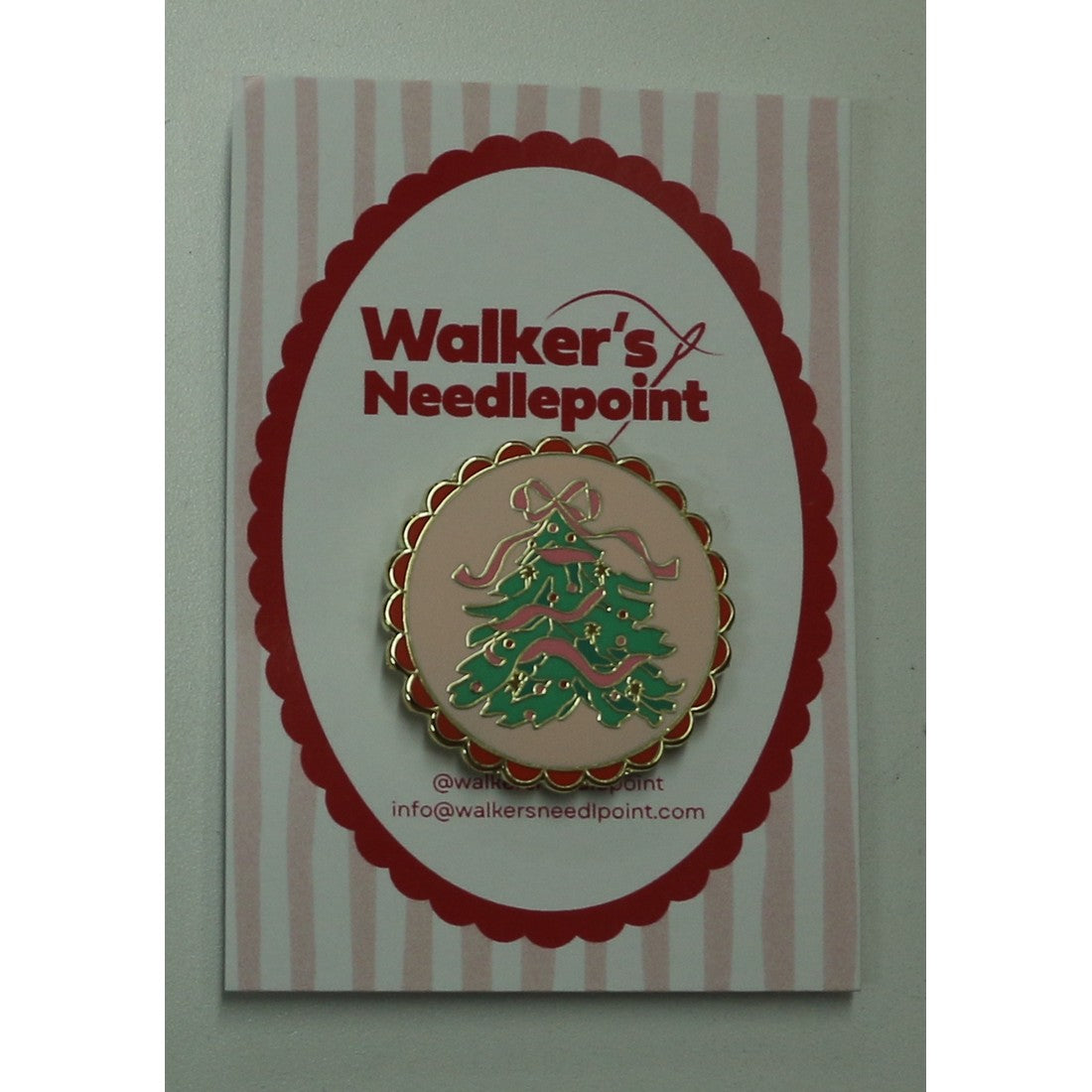 Christmas Tree Scallop Needle Minder