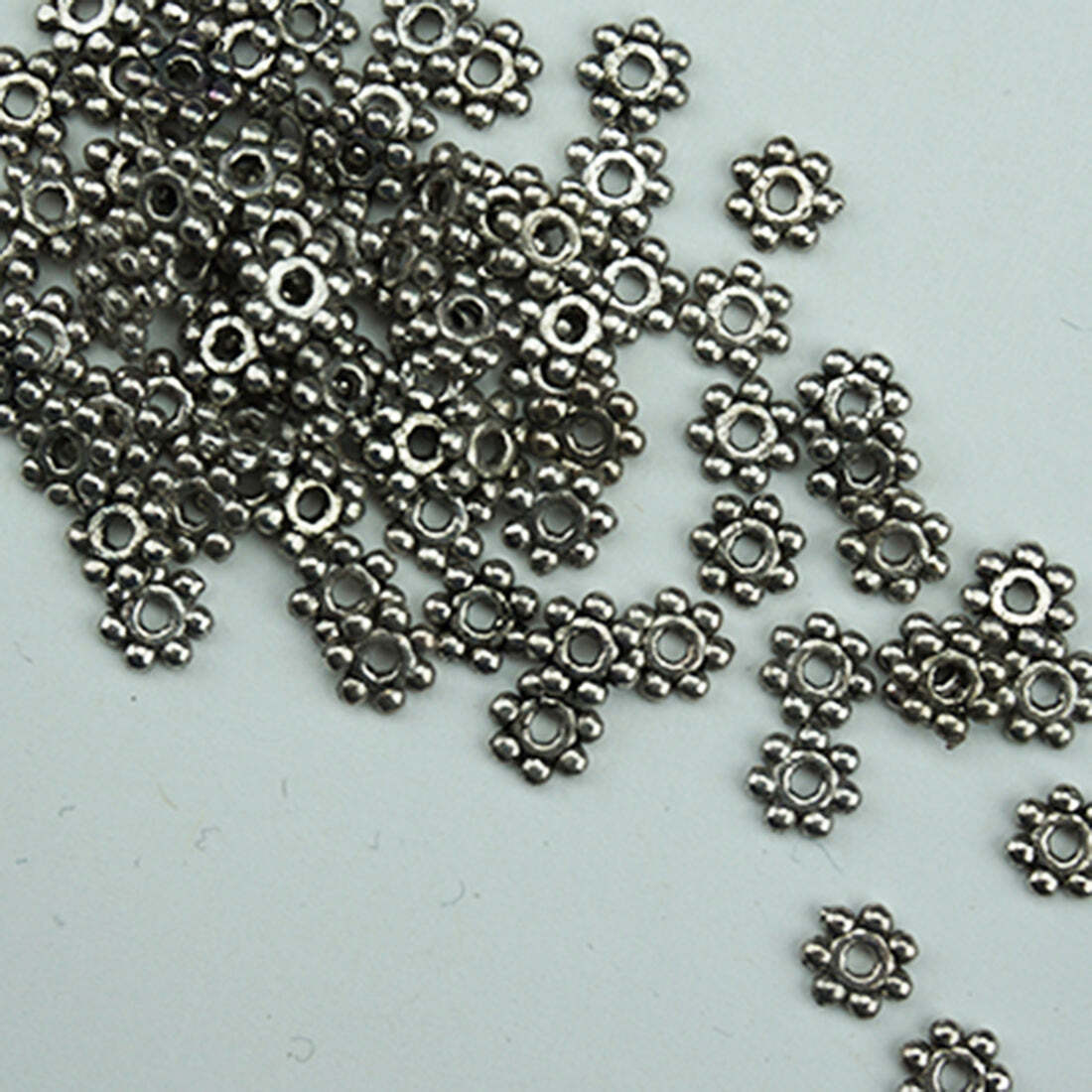 BDS-MA003 Silver Flower