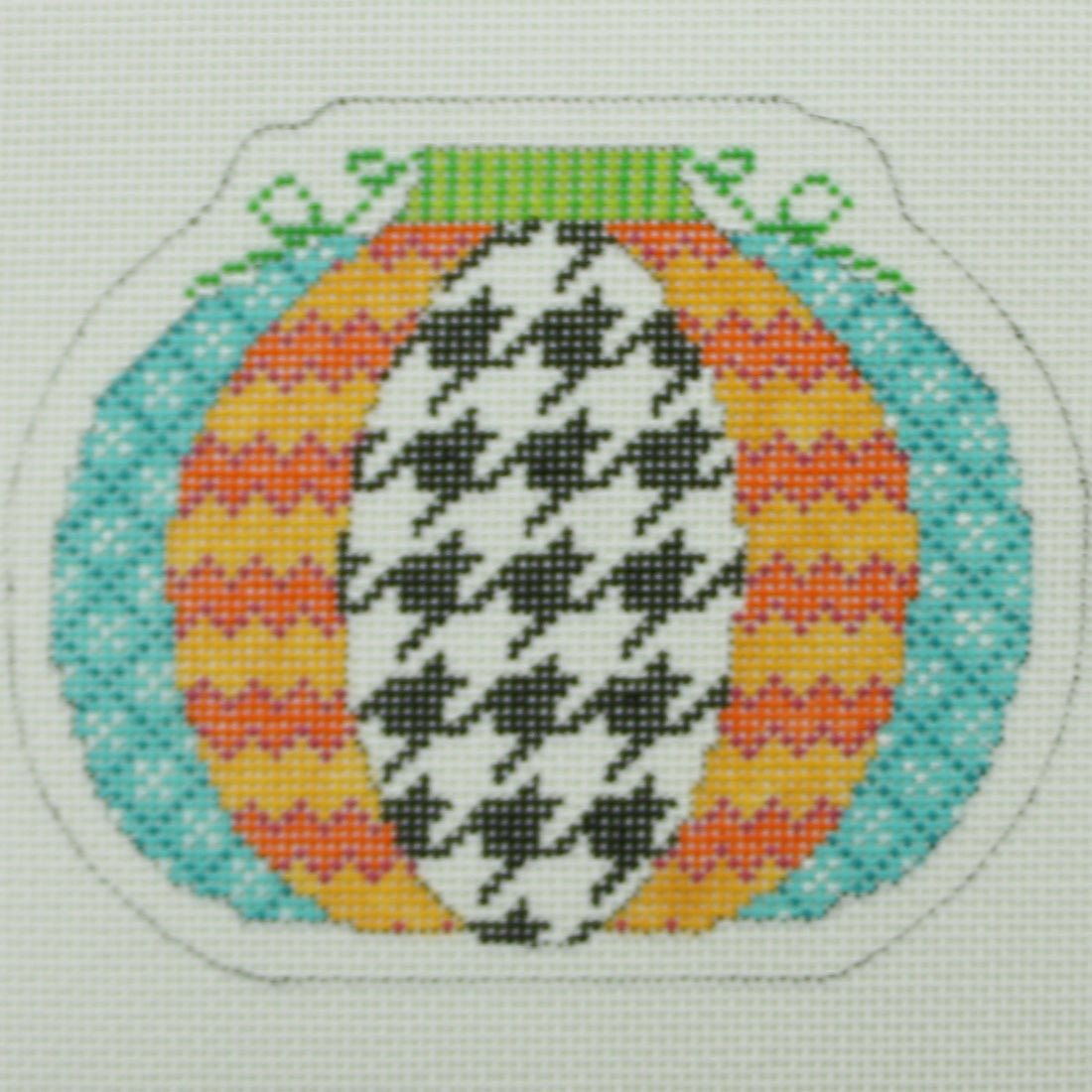 Pumpkin Parade, Houndstooth