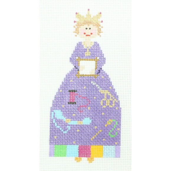 Needlepoint Queen