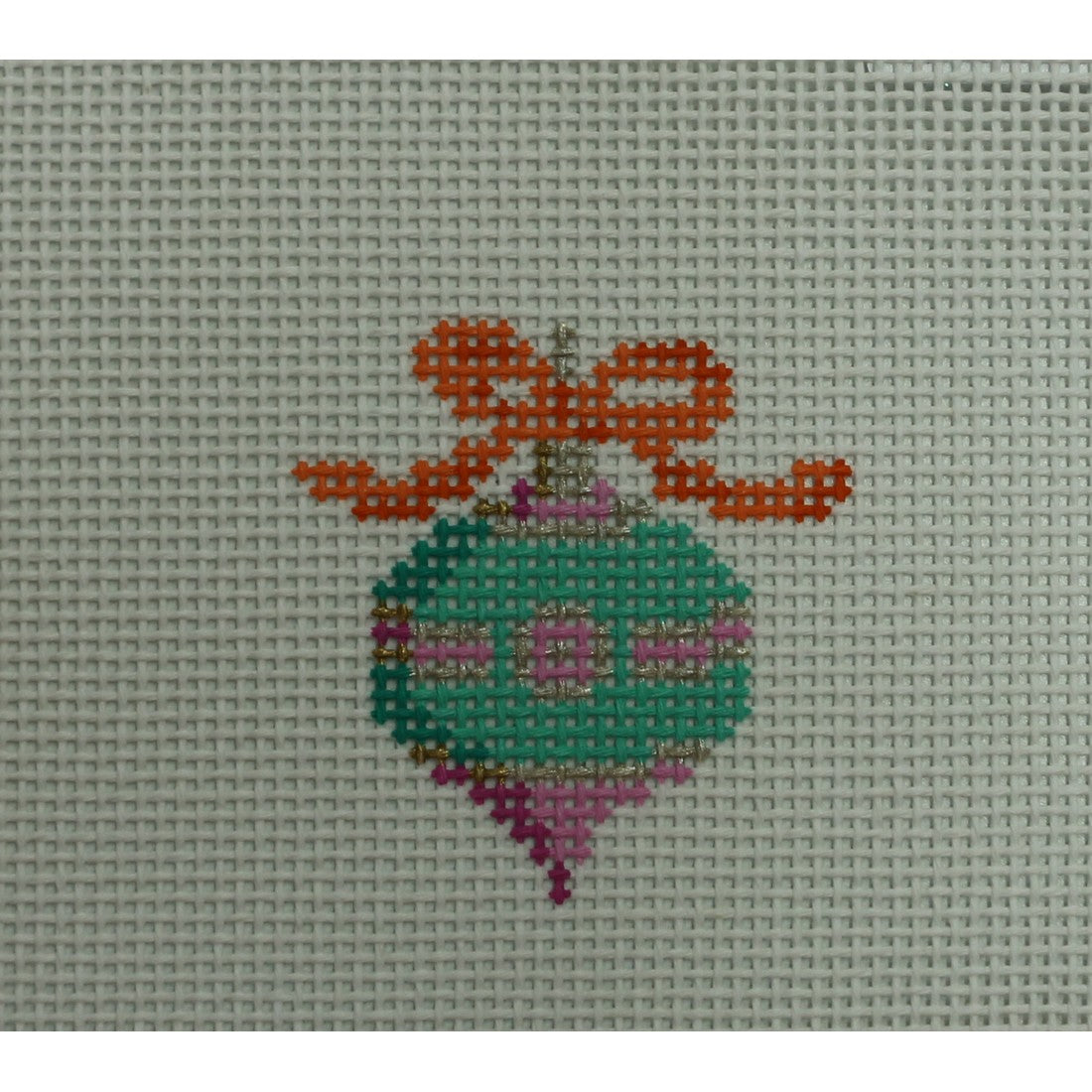 Retro Ornament 3