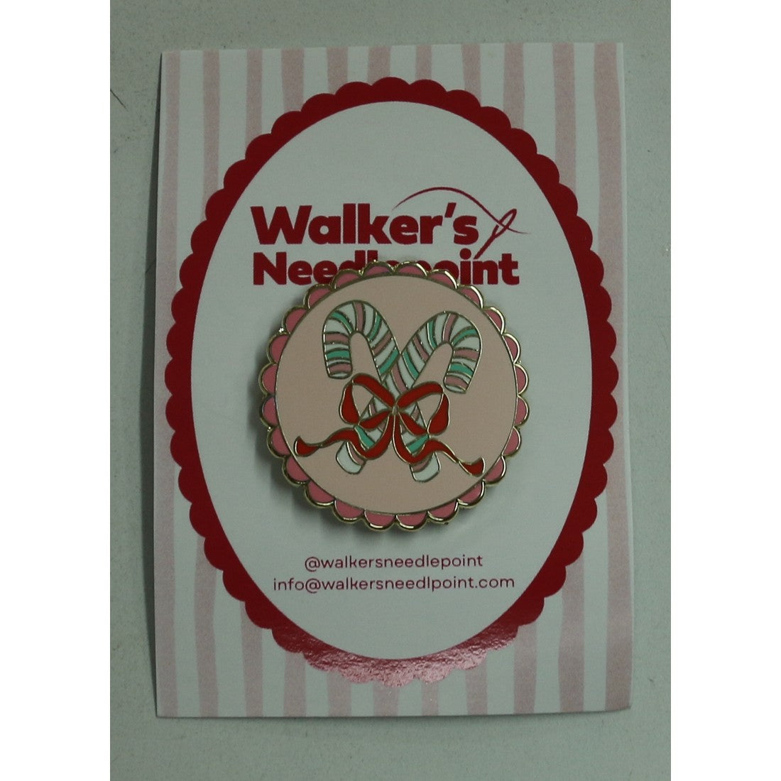 Candy Cane Scallop Needle Minder
