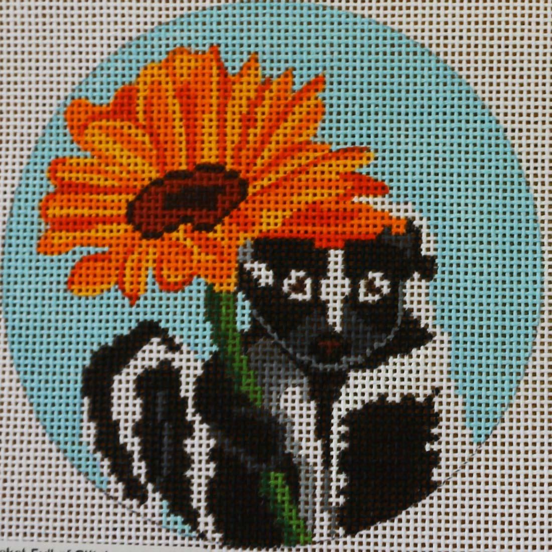 Skunk w/ Sunflower
