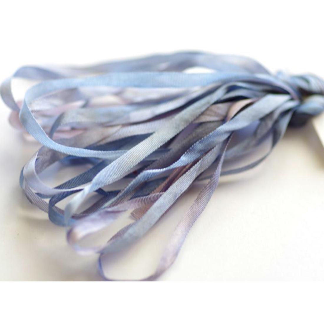 Silken Ribbons SR4078